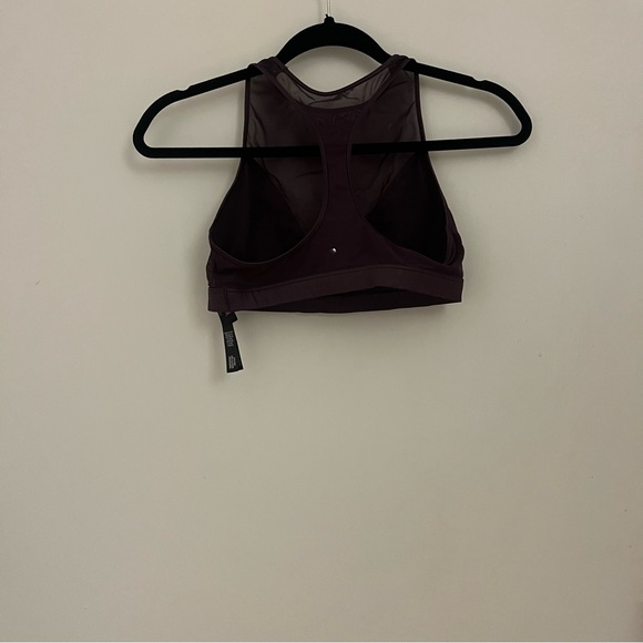 Victoria’s Secret Sport High Shine Sports Bra - Picture 4 of 4